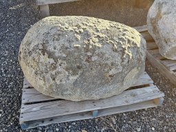 Elkhorn Granite Lichen Boulder